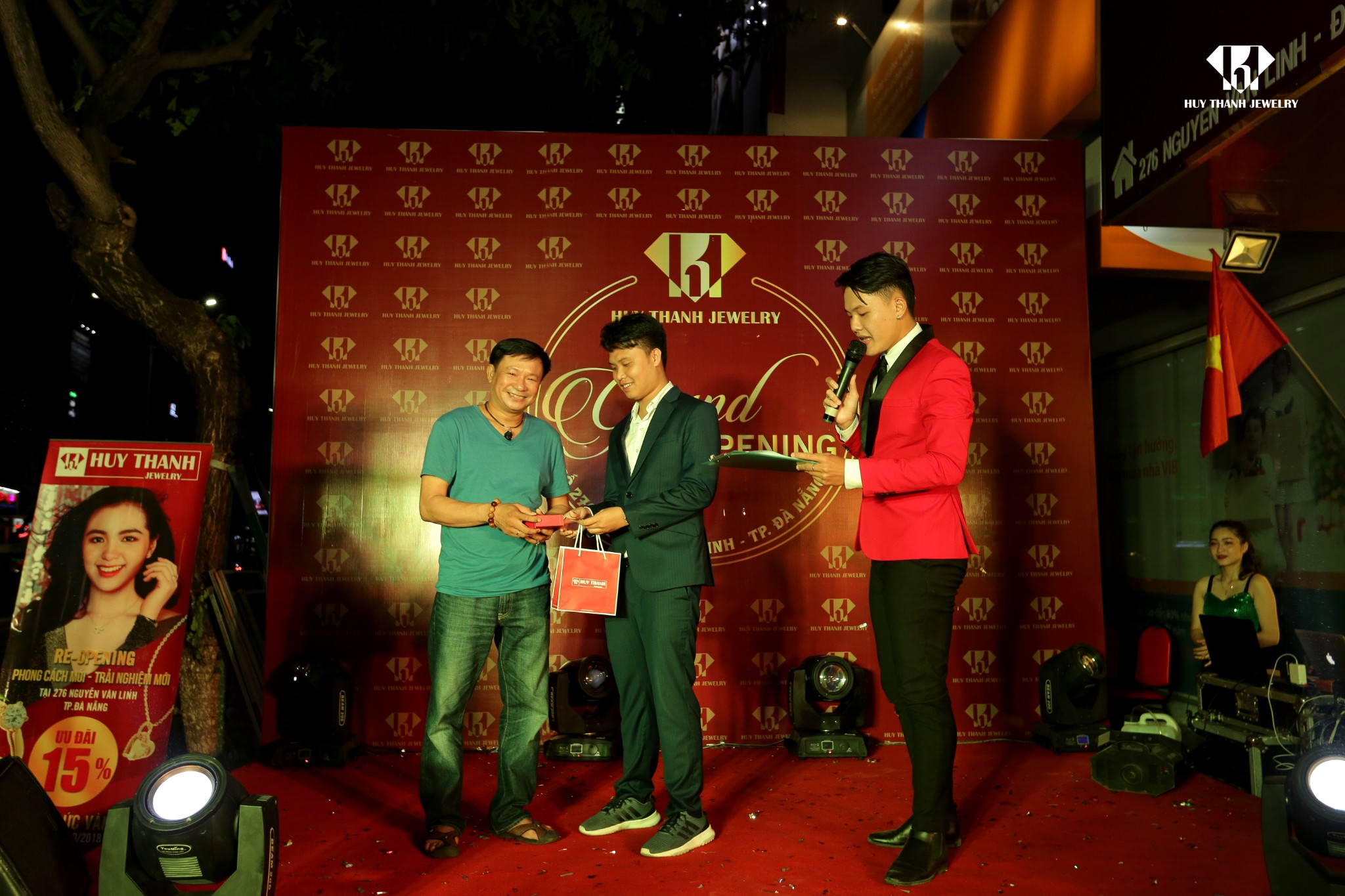 RE-OPENING Huy Thanh Jewelry Đà Nẵng